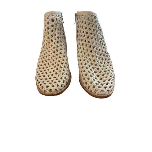 Free People Caine Woven ShoeBoot in Bone Size 9 - Picture 4 of 6